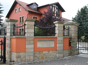 Naturstein Starke - Steinmetz - Fachhandel für Natur- und Kunststein 