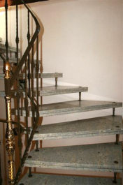 Steintreppen - Natursteintreppen: Treppen aus Naturstein 