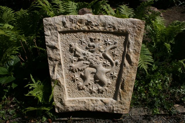  Thüringer Wappen aus Sandstein skulpturiert